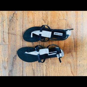 Steve Madden sandal